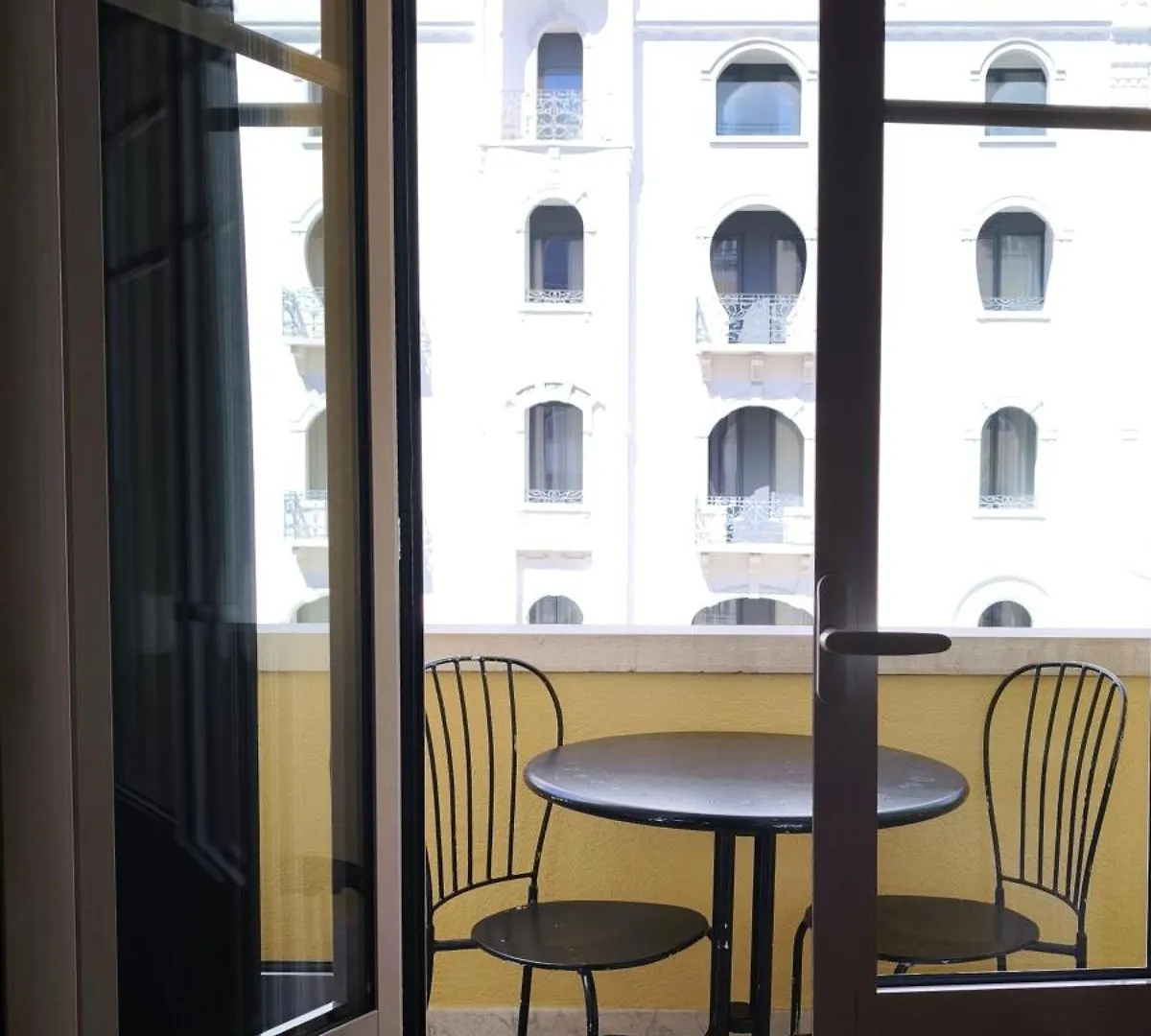 Hostel Ey Lisbon Guesthouse
