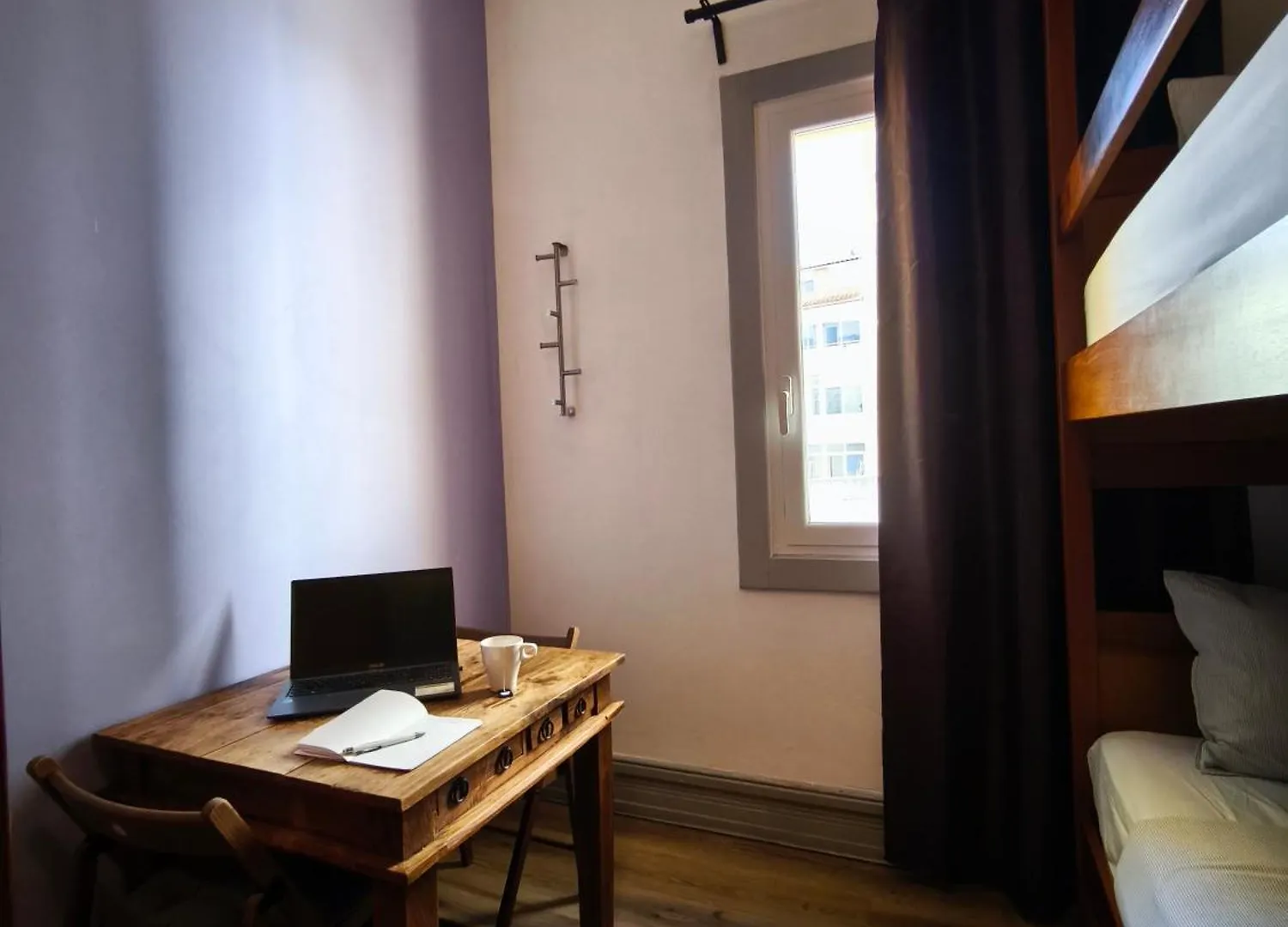 Ey Lisbon Guesthouse