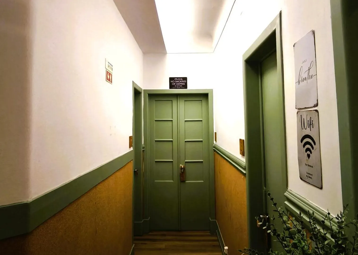 Ey Lisbon Guesthouse 0*,