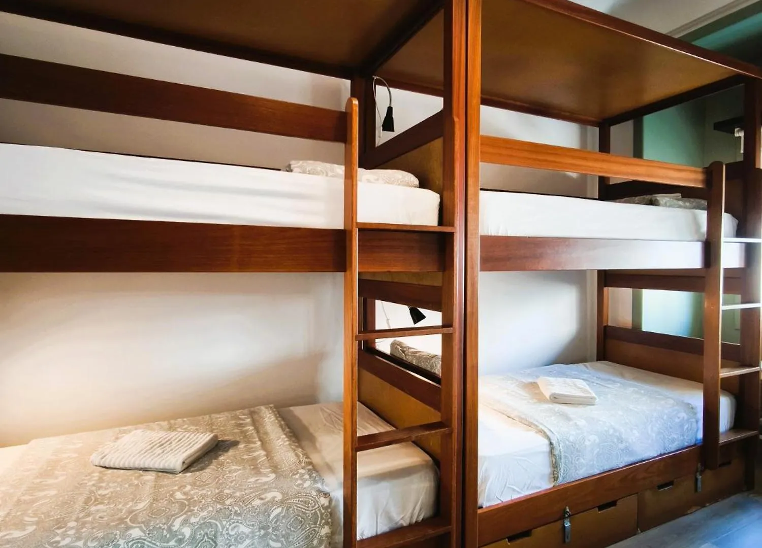 旅馆 Ey Lisbon Guesthouse