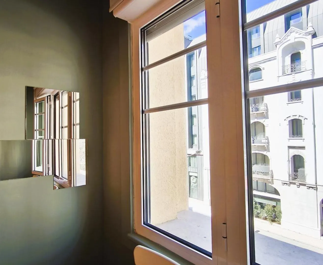 Ey Lisbon Guesthouse