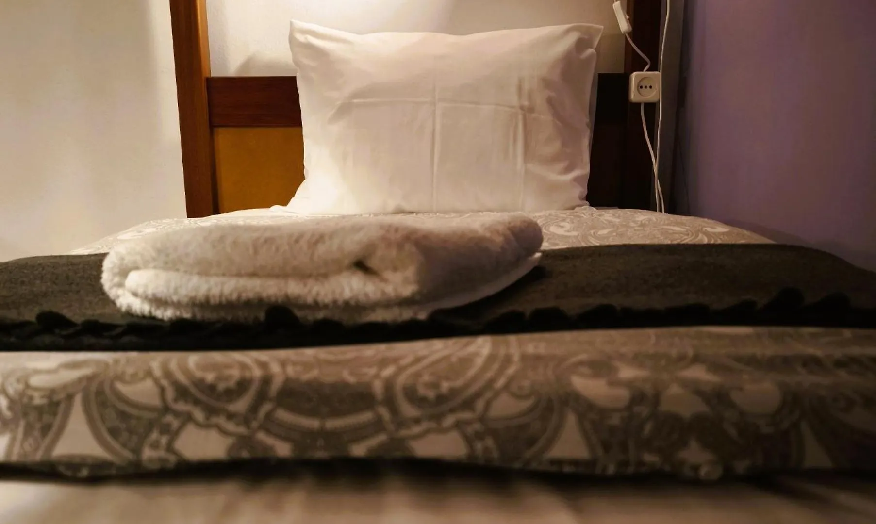 Ey Lisbon Guesthouse Portugal