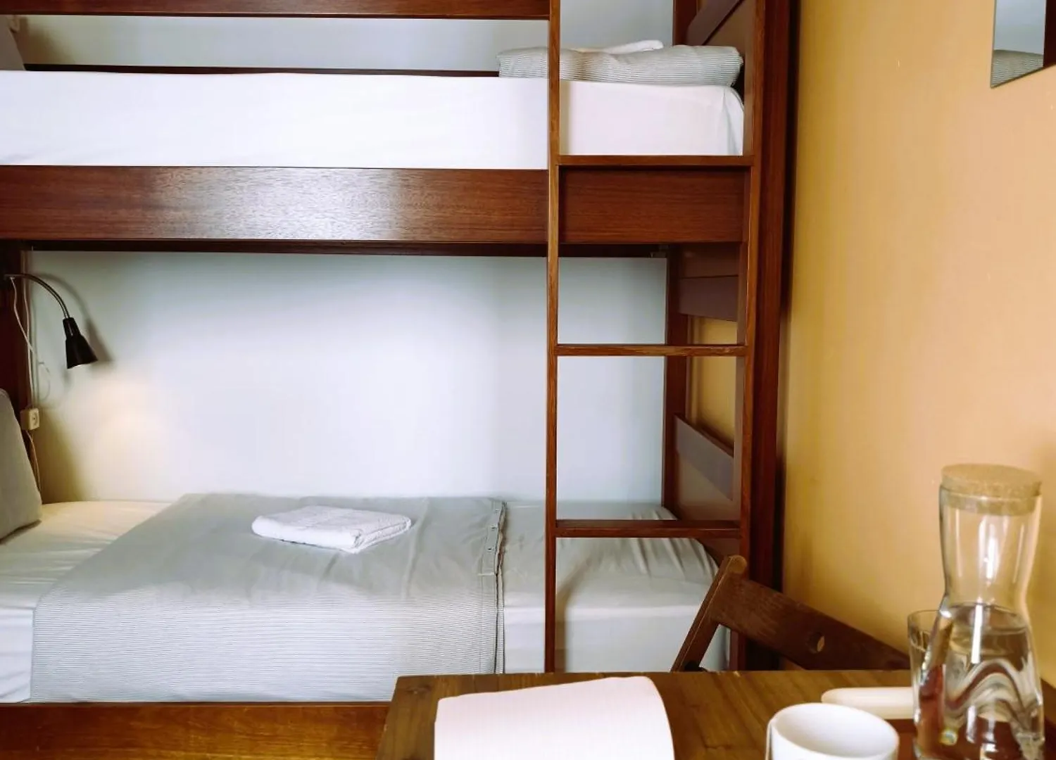 Ey Lisbon Guesthouse 0*,